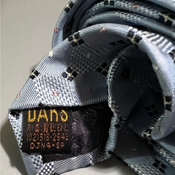 Daks London Tie - Picture 6 of 6